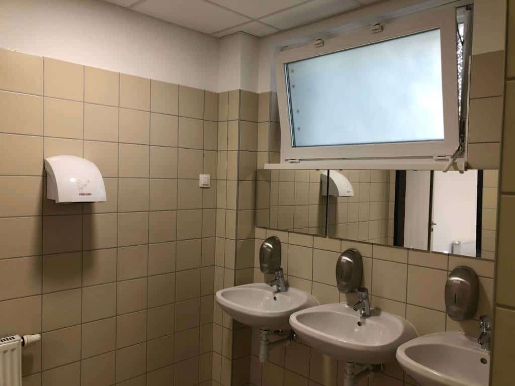 Az egri sporttelep épülete
